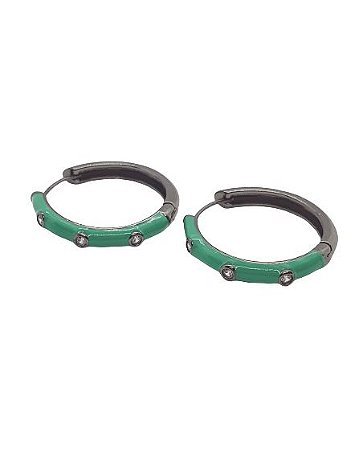 BRINCO ARGOLA ESMALTADA VERDE COM 3 ZIRCONIAS