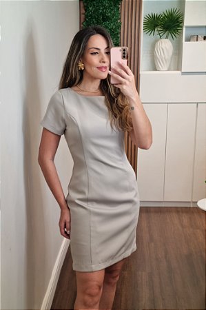 Vestido tubinho manga curta