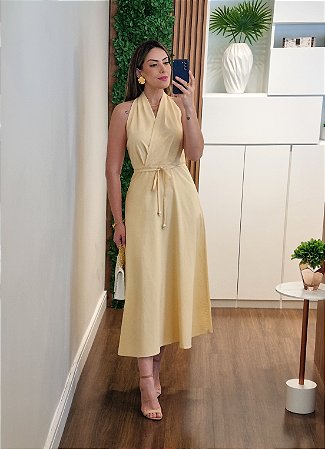 Vestido amarelo transpasse Ceci