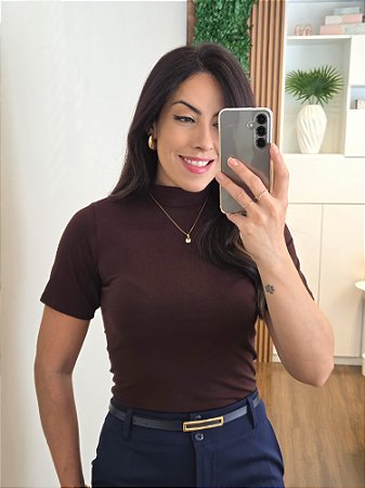 Camiseta Gola Alta Viscose Marrom