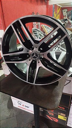 Jogo roda Mercedes 19x8.5, 45, 5x112 , Preta brilhante diamantada e Semi nova