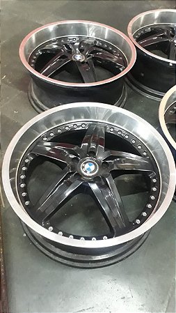 Jogo de Rodas MHT BMW Aro 22 5x120 Preto Borda Prateada Seminova