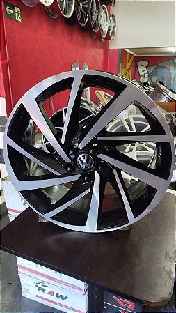 Jogo roda Volkswagen Polo Aro 18 5x100 Preta brilhante diamantada Seminova