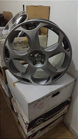 Jogo roda esportiva Aro 18 5x100 Hp clara  Semi nova