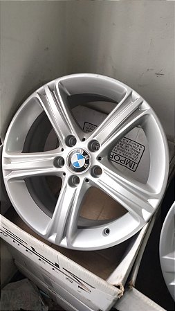 Jogo roda BMW 320 Aro 17 5x120 Prata brilhante Semi novas
