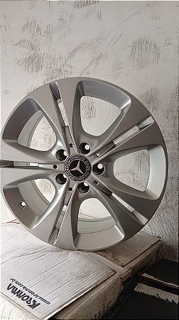 Jogo roda Mercedes C 180 Aro 5x112 Prata brilhante Semi novas