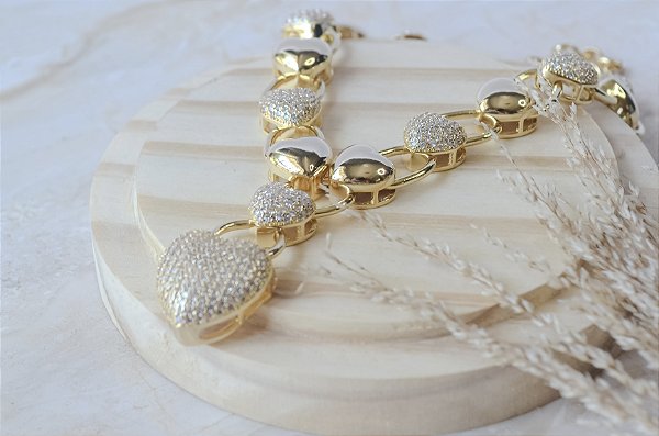 PULSEIRA LUXO CRAVEJADA
