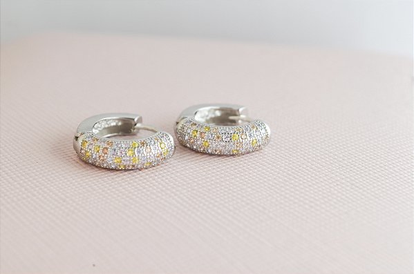 ARGOLINHA PRATA 925 COM RODIO CRAVEJADA PEDRINHAS