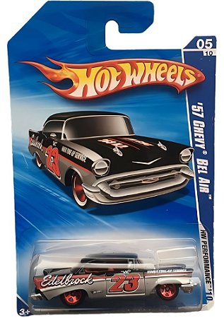 Hot Wheels '57 Chevy Bel Air (Prata) R7528 | Escala 1:64
