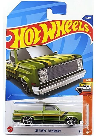 Hot Wheels '83 Chevy Silverado HCV33| 1:64