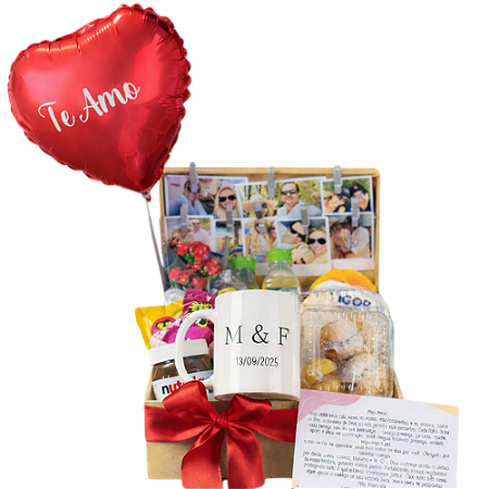 Café da Manhã com Caneca Personalizada e Varal Fotos