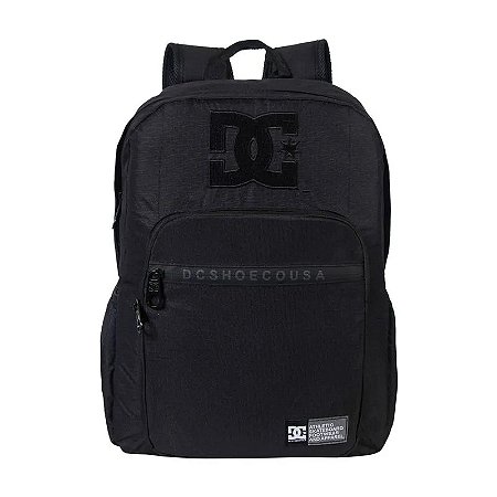 MOCHILA ESPORTIVA DC DEFENDER PRETA