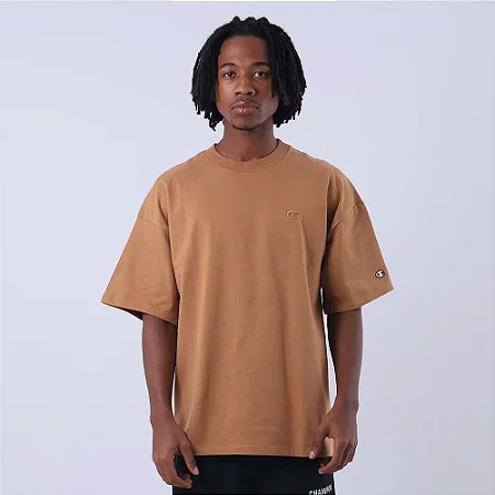 CAMISETA CHAMPION OVERSIZED C LOGO SURTON BRIEFLY BROWN