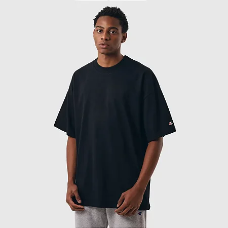 CAMISETA CHAMPION OVERSIZED ROCHESTER NY PRETA