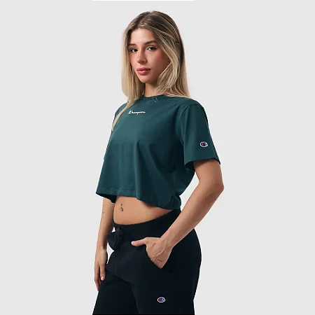 CAMISETA CROPPED CHAMPION FEM MINI SCRIPT RELEV EMERALD ALLURE