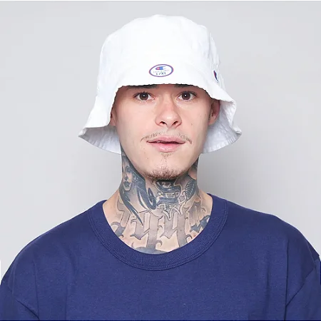 BUCKET CHAMPION WASHED RELAXED BRANCO