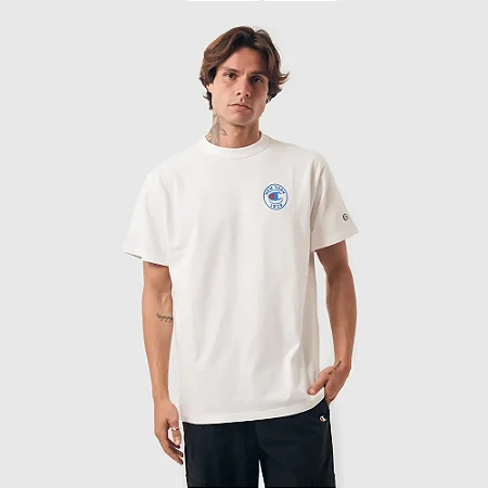 CAMISETA CHAMPION HERITAGE BUS CHAMP OFF WHITE
