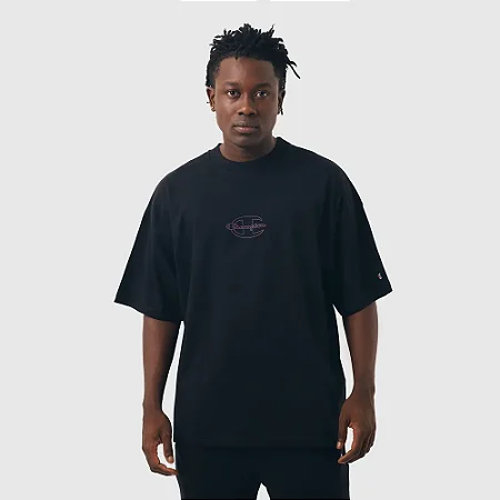 CAMISETA OVERSIZED CHAMPION LONG LAT YOSEMITE PRETA