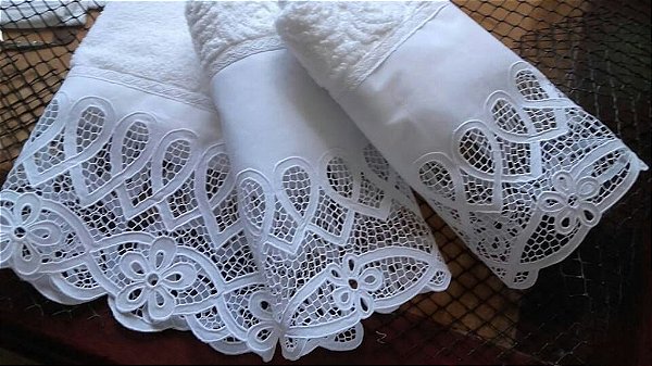 Matriz Bordado Coleção Richelieu Para Toalha E Lavabo