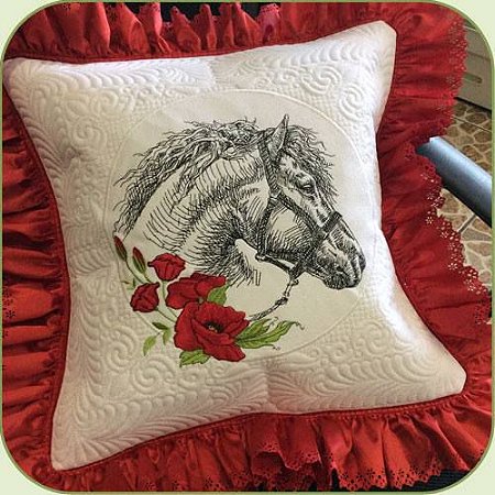 Matriz Bordado Almofada Cavalo Quilt