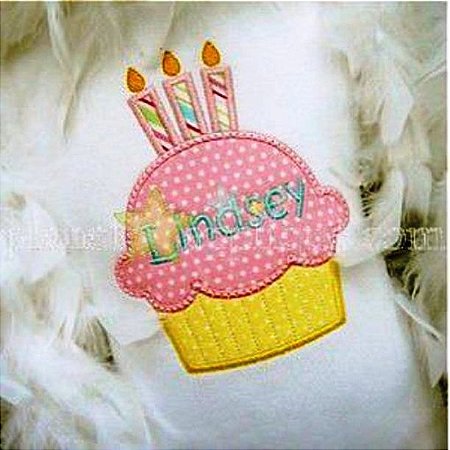 Matriz Bordado Mesversário Aplique Cupcake