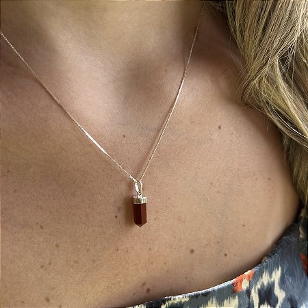 Pingente mini ponta de Jaspe Vermelha em Prata 925