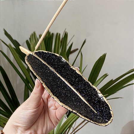 Incensário Pena Preto