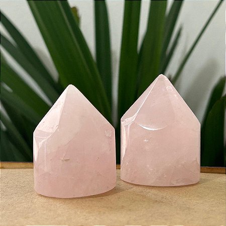 Ponta de Quartzo Rosa Polida