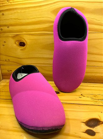 SAPATILHA DE PRAIA EM NEOPRENE COR ROSA PINK