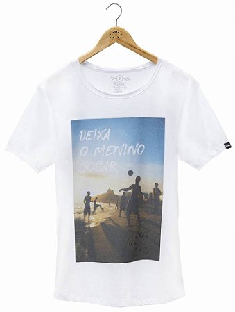 Camiseta Deixa o Menino Jogar