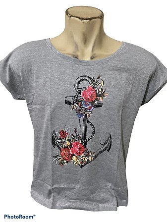 camiseta feminina gola canoa