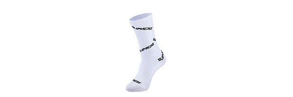 MEIA PARA CICLISMO UNISEX USO ADULTO TAM G SEM FORRO COR PRETO/BRANCO COMPOSICAO 95,5% POLIAMIDA R$ 50,00
