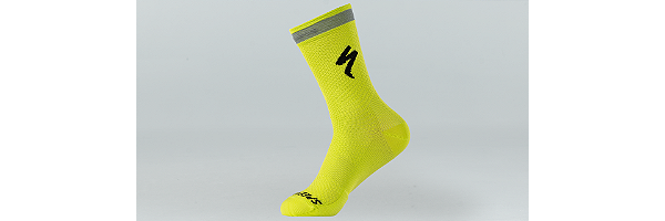 MEIA PARA CICLISCO MODELO SOF AIR REFLECTIVE TALL USO ADULTO UNISSEX, COMPOSICAO MALHA DE FIBRAS SINTETICAS R$ 150,00