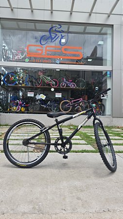 BICICLETA ARO (24) MASCULINA COR PRETA S/MARCHA MARCA ATTACK ACKTION PROSERIES