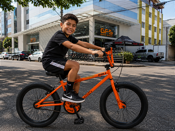 BICICLETA ARO (20) MASCULINA COR LARANJA NEON S/ MARCHA PRO-X SERIE 5 LIMITED EDITION OVER