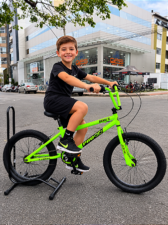 BICICLETA ARO (20) MASCULINA COR VERDE NEON S/ MARCHA PRO-X SERIE 5 LIMITED EDITION OVER
