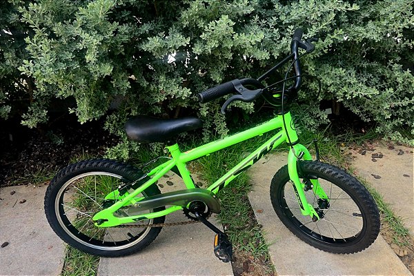 BICICLETA ARO (16) MASCULINA TSW FREIOS V-BRAKE COR VERDE (USADA)