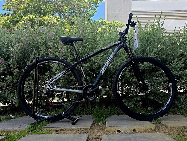 BICICLETA MTB ARO 29 ZT3 ALUMINIO 21V IMPORTADO FREIO DISC MECÂNICO 17 (M) PRETO/PRATA