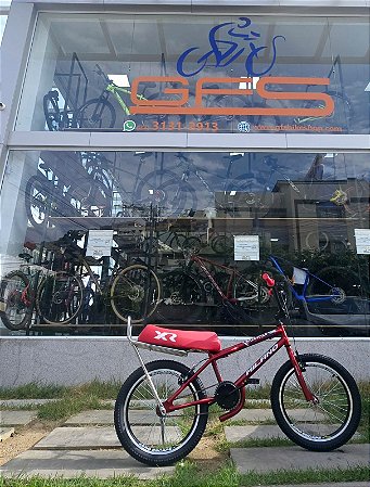 BICICLETA ARO (20) MASCULINA COR CROMOCOLOR VERMELHO S/MARCHA FREIO V-BRAKE MARCA MILANO FREESTYLE TIPO MONTADINHA