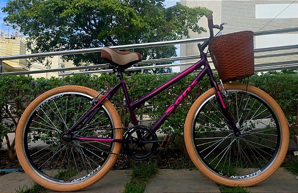 BICICLETA ARO (26) FEMININA COR VIOLETA S/MARCHA MARCA SANS COM CESTA