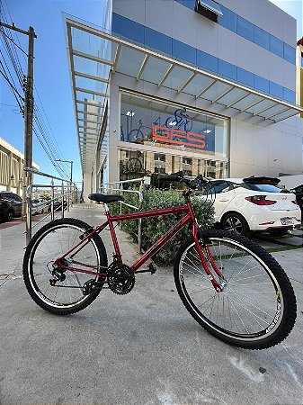 BICICLETA ARO (26) MASCULINA COR VERMELHA C/MARCHA 18V MARCA MILANO