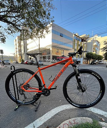BICICLETA MTB ARO (29) SOUL 20 VELOCIDADES (2X10) FREIO DISC HIDRÁULICO COR LARANJA (USADA)