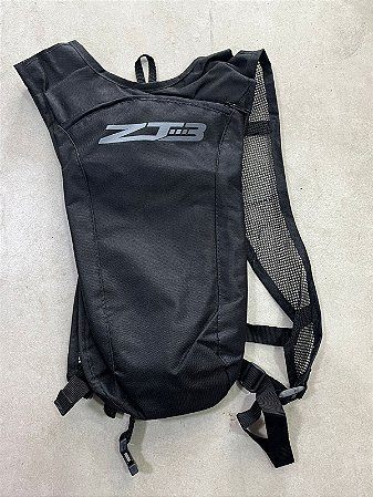 MOCHILA HIDRATAÇÃO ZT3 PRO 2LT COM REFIL NYLON PRETO/CINZA