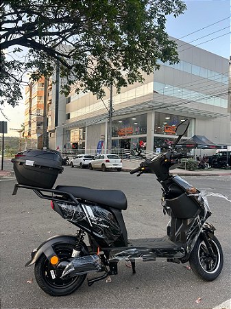 SCOOTER ELÉTRICA  KLOSH ESTILO MOTONETA 1000W AUTOPROPELIDO PRETO