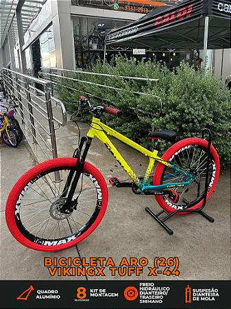 BICICLETA MTB FREERIDE ARO (26) VIKINGX TUFF-X44 CAMBIO 8 VELOCIDADES (1X8) FREIO DISC HIDRAULICO COR AMAR NEON/VERMELHO