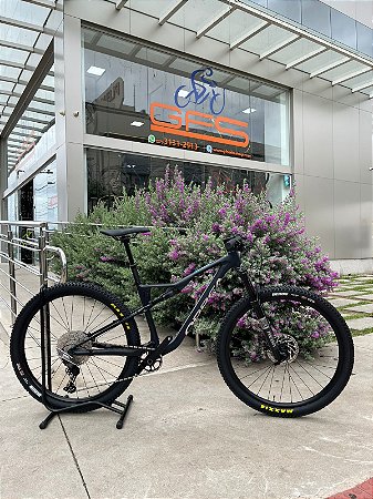 BICICLETA MTB FULL ARO (29) ORBEA OIZ H30 SHIMANO DEORE 12V FREIO DISC HIDRÁULICO TAMANHO 17 (M) COR PRETA