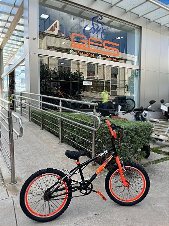 BICICLETA ARO (20) MASCULINA COR PRETO/LARANJA NEON S/MARCHA FREIO V-BRAKE MARCA VELOOH CROSS