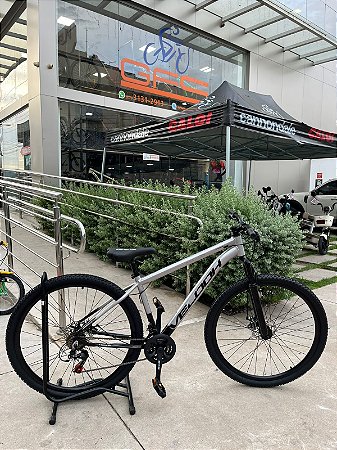 BICICLETA MTB ARO (29) VELOOH START 21 VELOCIDADES FREIO A DISCO MECÂNICO TAMANHO 17 (M) COR CINZA/PRETO
