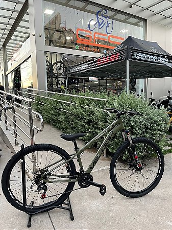 BICICLETA MTB ARO (29) VELOOH VH100 ALUMINIO 24 VELOCIDADES (3X8) FREIO A DISCO HIDÁULICO TAMANHO 13 (PP) VERDE MILITAR