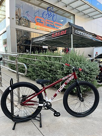 BICICLETA MTB FREERIDE ARO (26) HUPI STRIP KIT SINGLE (SEM MARCHA) FREIO DISC TRASEIRO SHIMANO MT200 COR VERMELHA/BRANCA